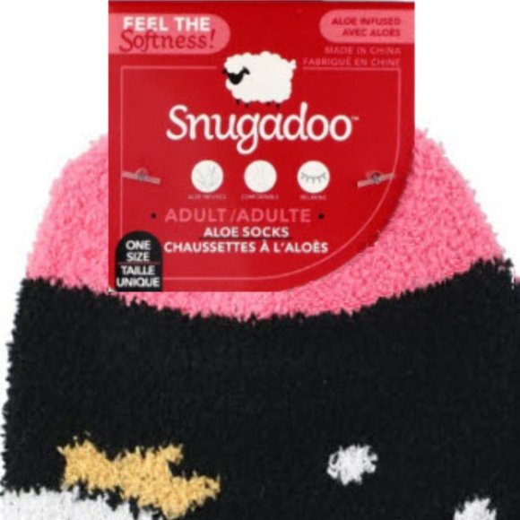 Fuzzy Penguin Footie Slipper Socks - Picture 4 of 5